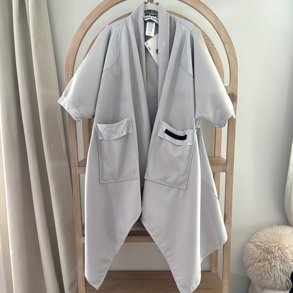 Miss City Chic Gray Short Sleeve coat Jacket with Pockets